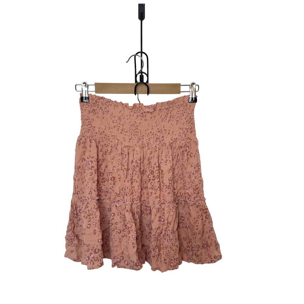 New Pink Rose‎ Women’s Medium Tan Leopard Smocked Waist Tiered Mini Skirt Boho